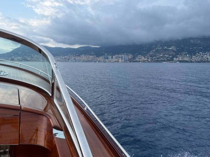 Expertise pré achat d'un J CRAFT à MONACO